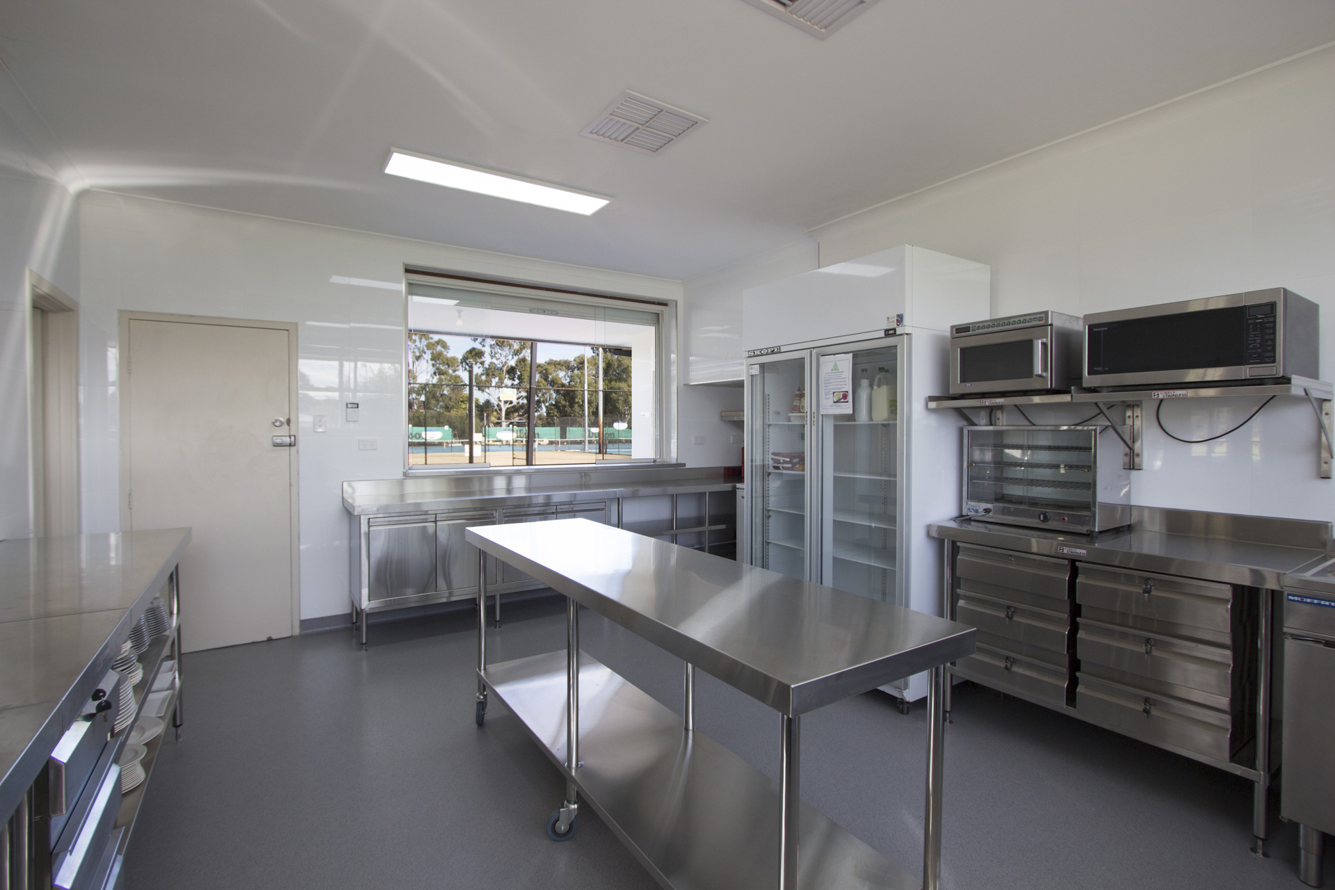 Simply Stainless stainless steel work tables at Reabold Tennis Club